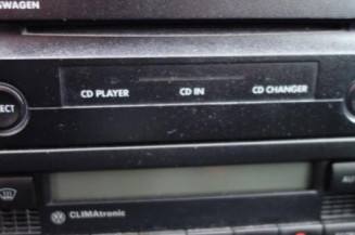 Pretensionneur de ceinture arriere gauche VOLKSWAGEN PASSAT 4