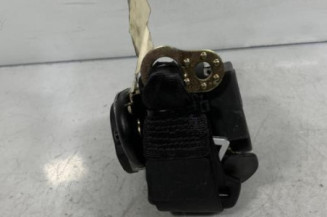 Pretensionneur de ceinture avant droit VOLKSWAGEN PASSAT 4