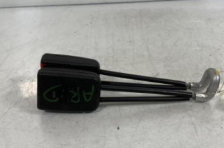 Attache ceinture arriere droit SEAT IBIZA 2