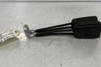 Attache ceinture arriere droit SEAT IBIZA 2