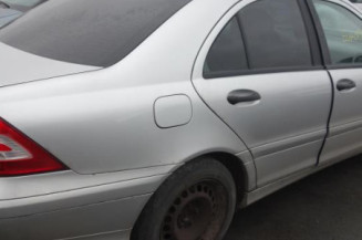 Pretensionneur de ceinture avant droit MERCEDES CLASSE C 203