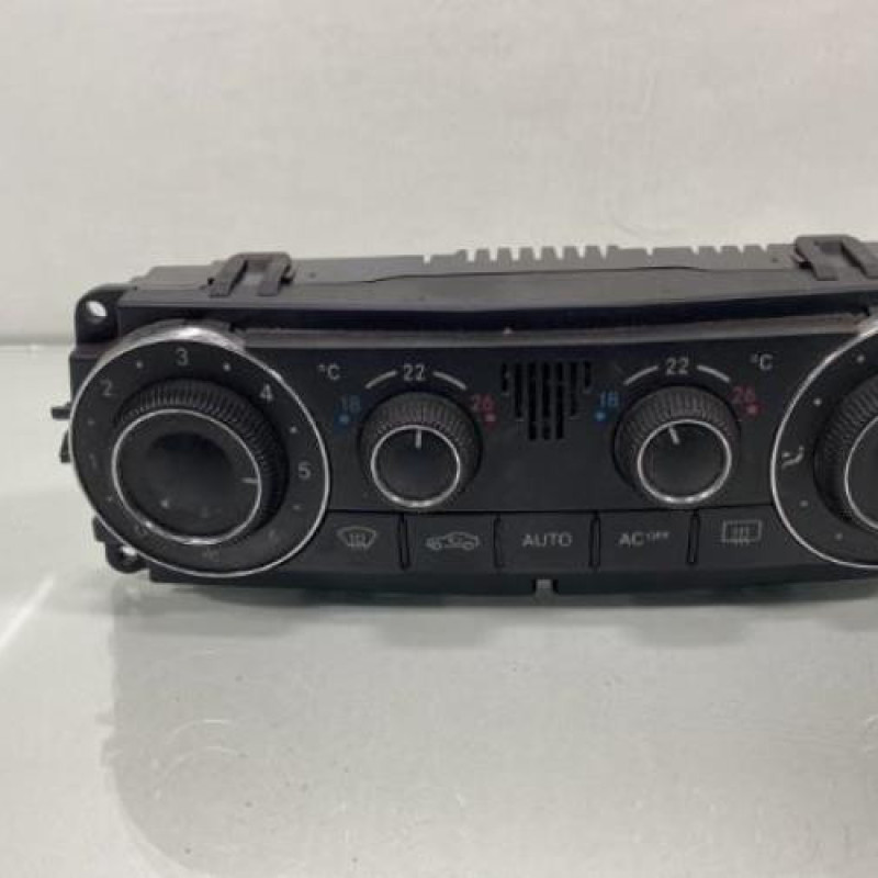 Commande chauffage MERCEDES CLASSE C 203 Photo n°1