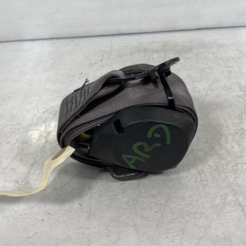 Ceinture arriere droit RENAULT R19 Photo n°3
