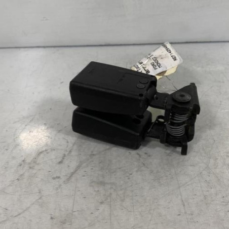 Attache ceinture arriere droit FORD MONDEO 3