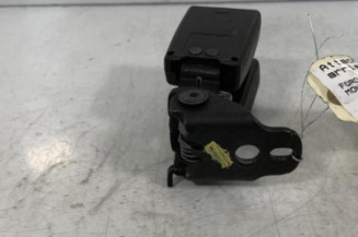 Attache ceinture arriere droit FORD MONDEO 3