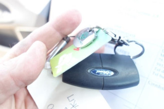 Ceinture arriere gauche FORD MONDEO 3