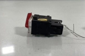 Bouton de warning SKODA FABIA 1