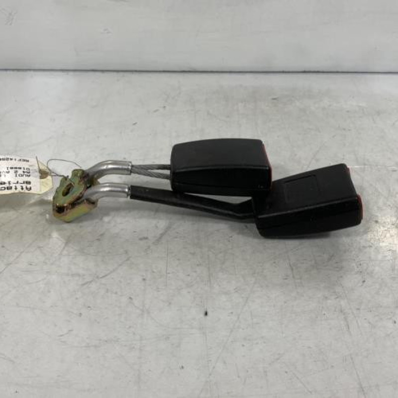 Attache ceinture arriere gauche AUDI A4 2 Photo n°3
