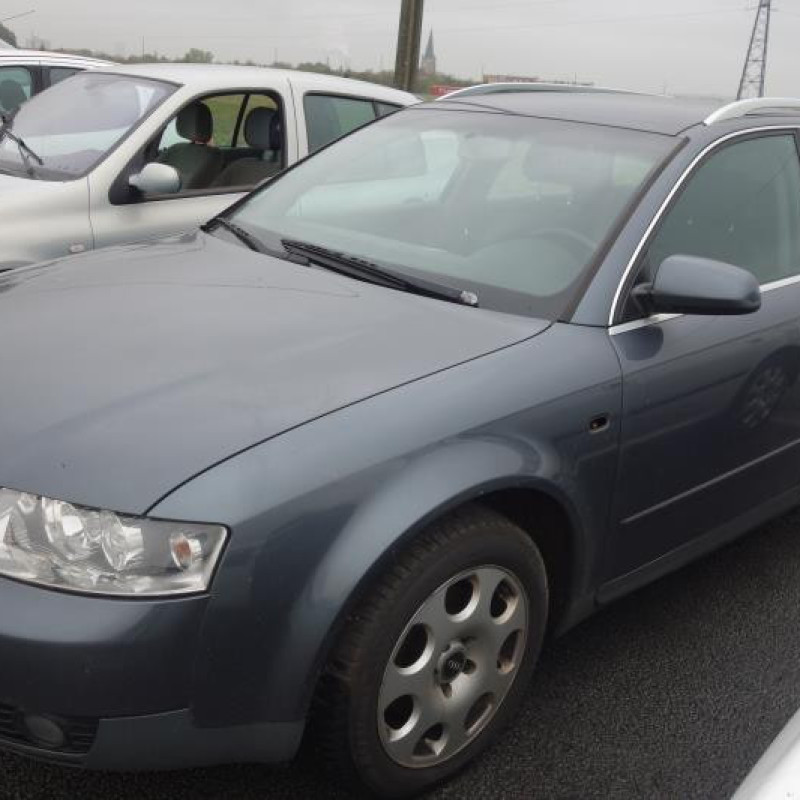 Ceinture arriere gauche AUDI A4 2 Photo n°4