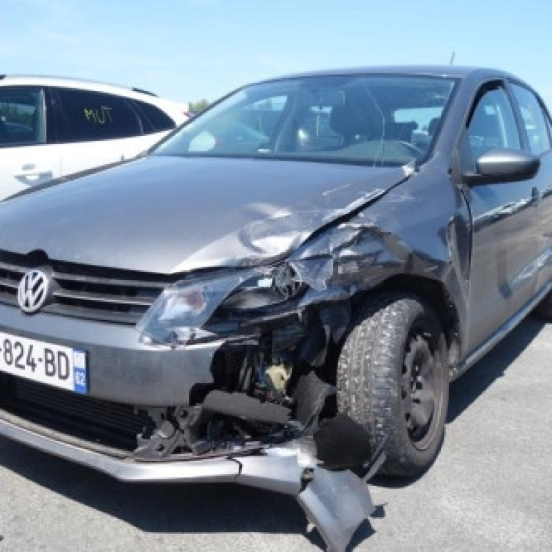 Ceinture arriere gauche VOLKSWAGEN POLO 5 Photo n°4