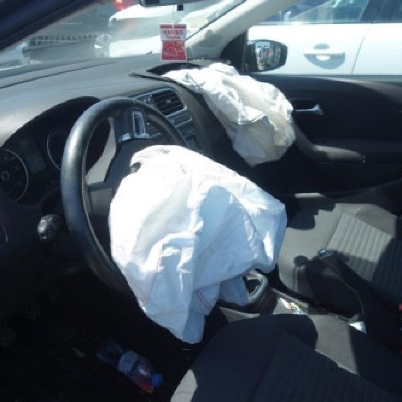 Ceinture arriere gauche VOLKSWAGEN POLO 5 Photo n°8