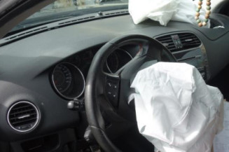 Malle/Hayon arriere FIAT BRAVO 2