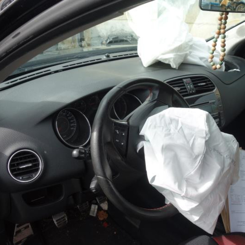 Ceinture arriere gauche FIAT BRAVO 2 Photo n°8