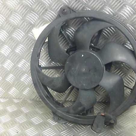 Moto ventilateur radiateur CITROEN C8 Photo n°1