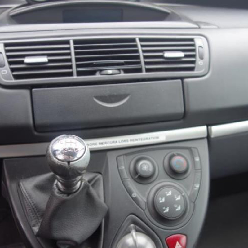 Moto ventilateur radiateur CITROEN C8 Photo n°9