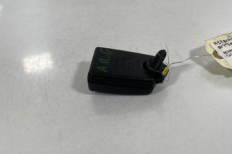 Attache ceinture arriere gauche RENAULT TWINGO 2