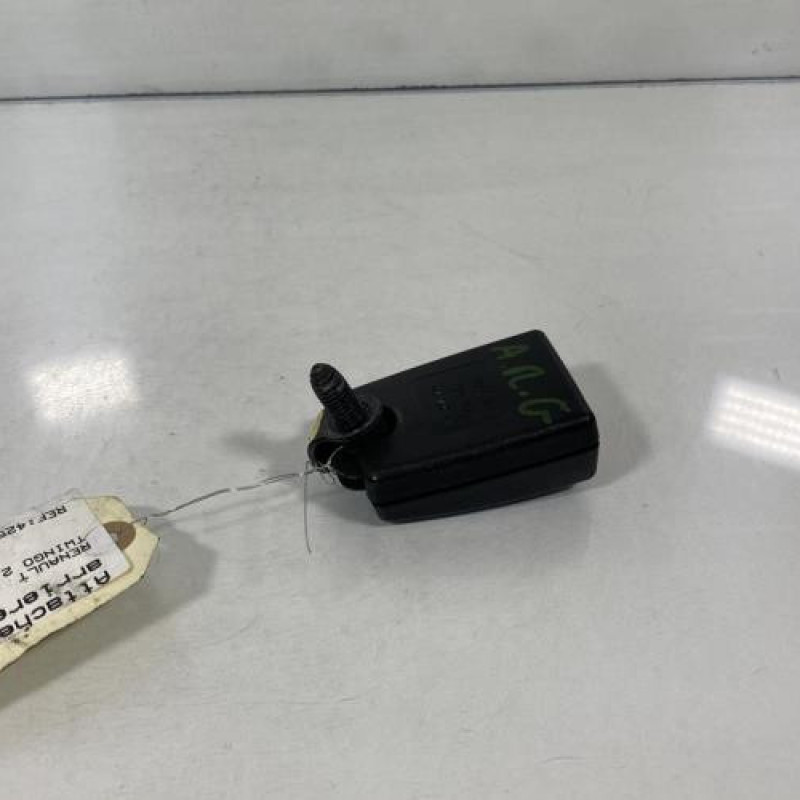 Attache ceinture arriere gauche RENAULT TWINGO 2 Photo n°3