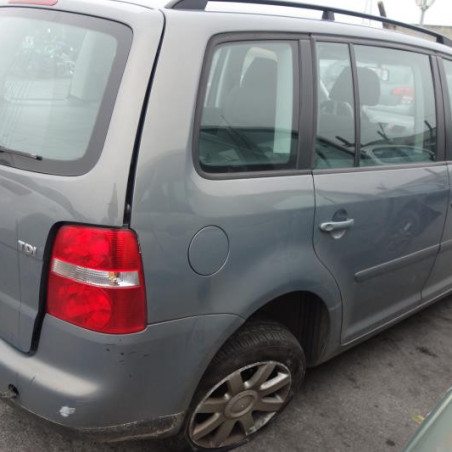 Plage arriere VOLKSWAGEN TOURAN 1