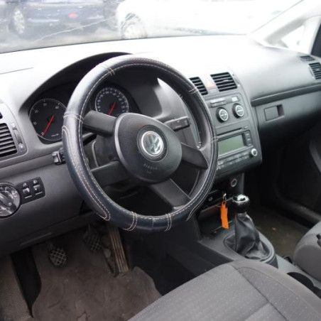 Plage arriere VOLKSWAGEN TOURAN 1