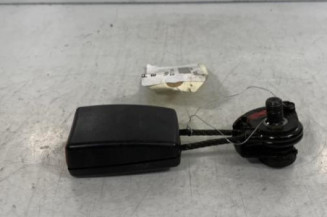Attache ceinture arriere droit VOLKSWAGEN GOLF PLUS