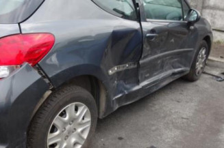 Pretensionneur de ceinture avant droit PEUGEOT 207