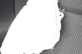 Pretensionneur de ceinture avant droit PEUGEOT 207