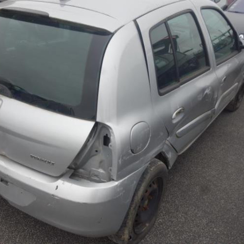 Pivot de moyeu avant droit RENAULT CLIO 2 CAMPUS Photo n°3