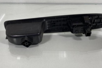 Interrupteur de leve vitre avant droit CITROEN C4 2