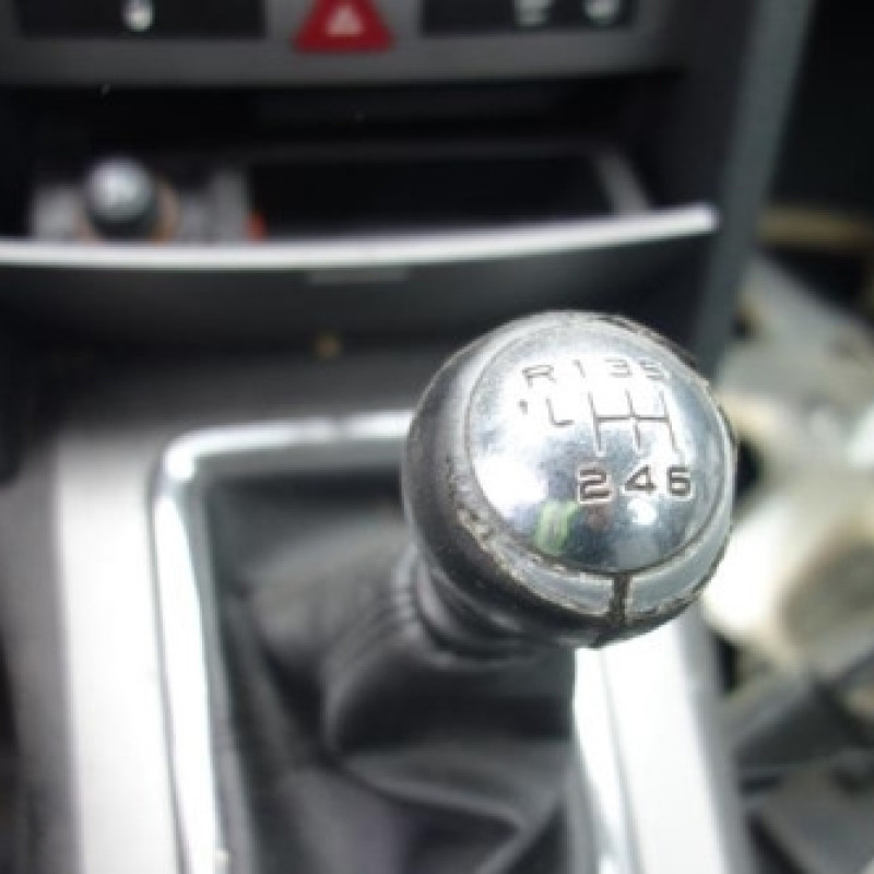 Moteur essuie glace avant droit PEUGEOT 407 Photo n°11