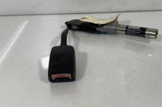 Pretensionneur de ceinture avant droit FORD FIESTA 4