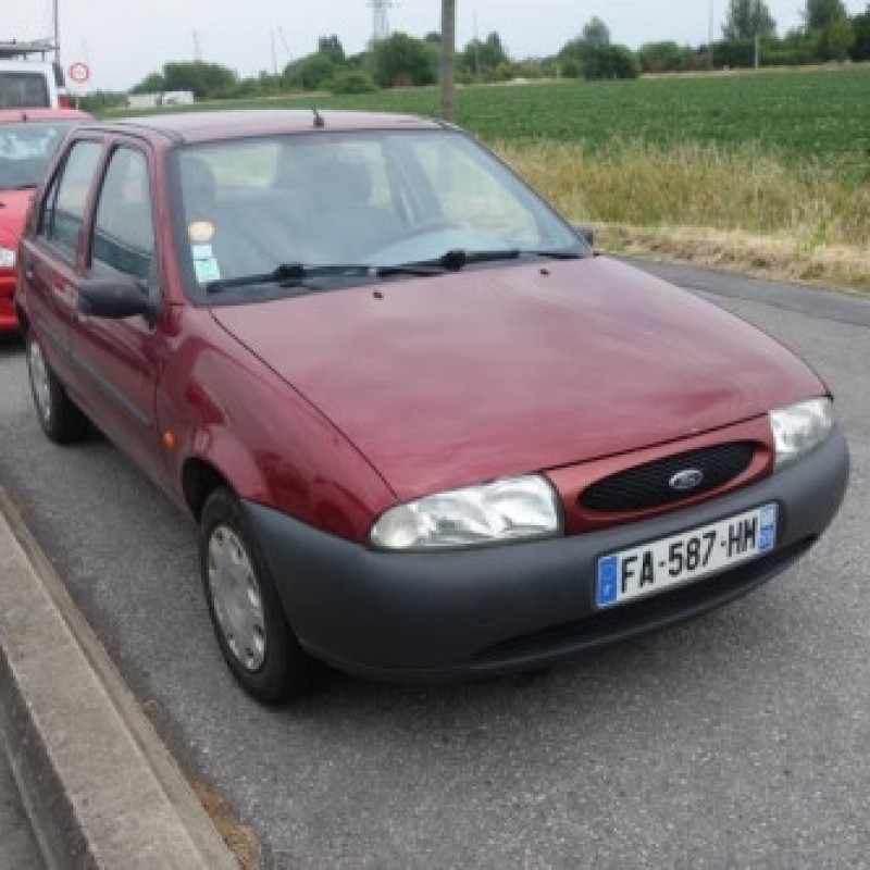 Pretensionneur de ceinture avant droit FORD FIESTA 4 Photo n°4