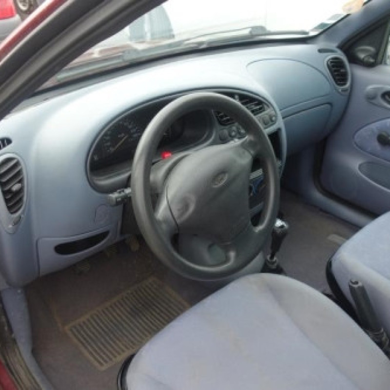 Pretensionneur de ceinture avant droit FORD FIESTA 4 Photo n°8