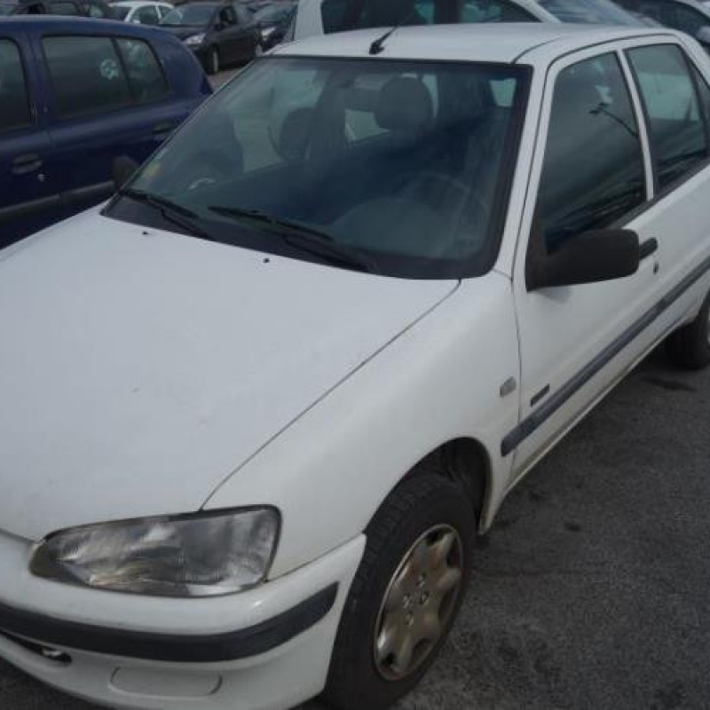 Amortisseur avant gauche PEUGEOT 106 Photo n°1