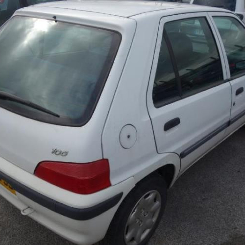 Amortisseur avant gauche PEUGEOT 106 Photo n°3