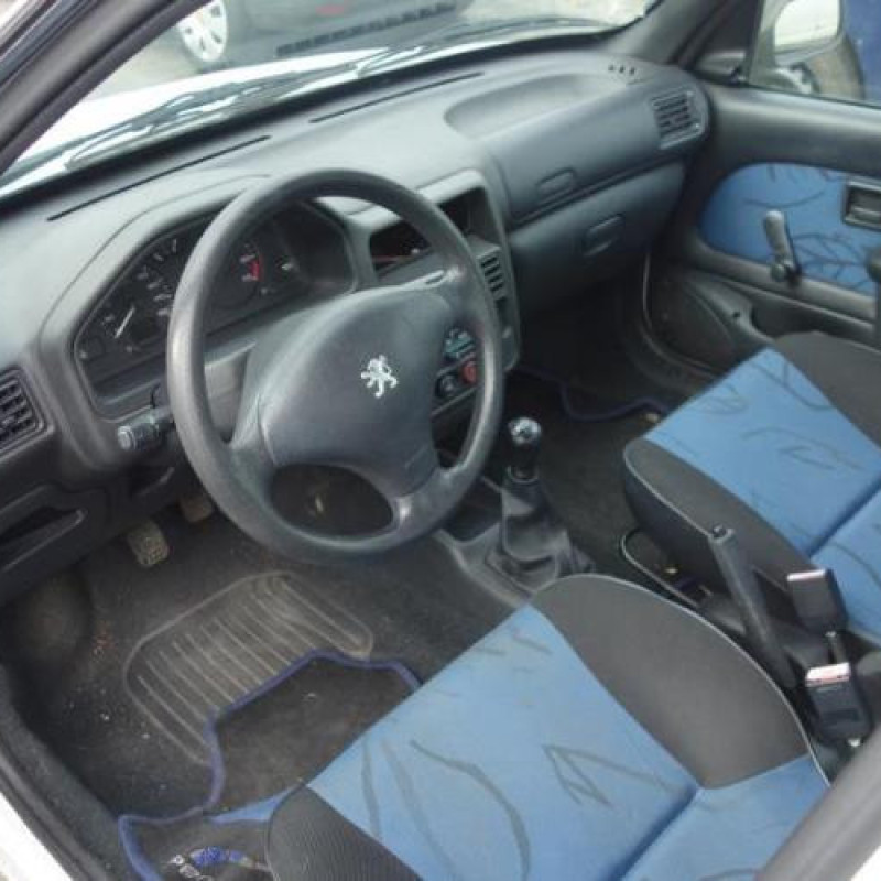 Amortisseur avant gauche PEUGEOT 106 Photo n°5