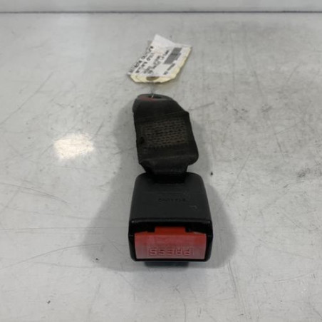 Attache ceinture arriere droit PEUGEOT 206 Photo n°1