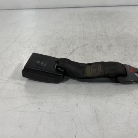 Attache ceinture arriere droit PEUGEOT 206