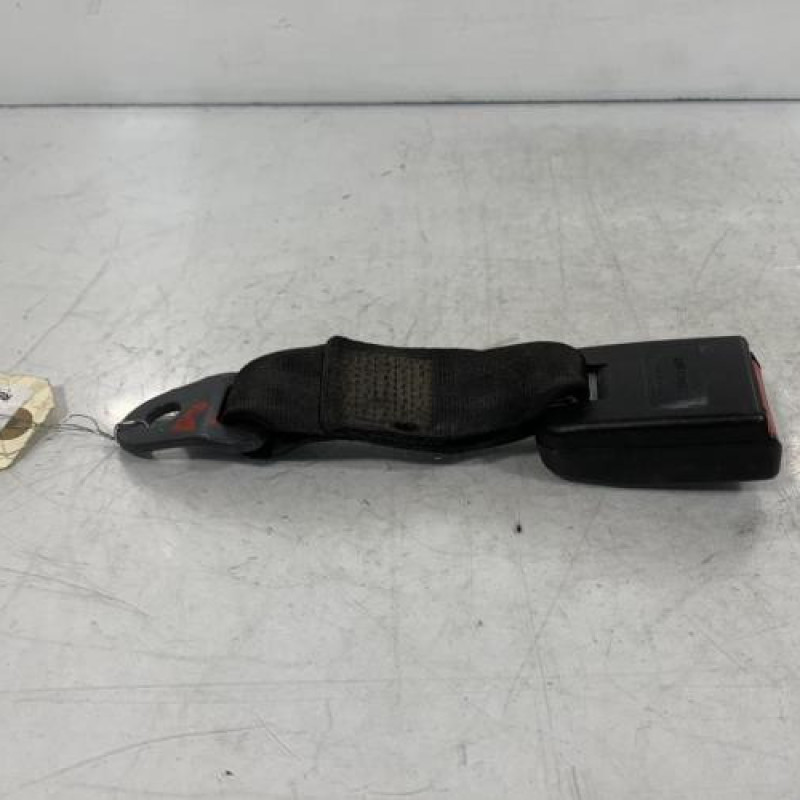 Attache ceinture arriere droit PEUGEOT 206 Photo n°3