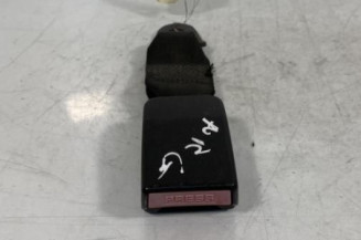 Attache ceinture arriere gauche PEUGEOT 206 Photo n°1