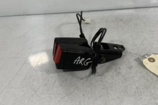 Attache ceinture arriere gauche PEUGEOT 508 1 SW