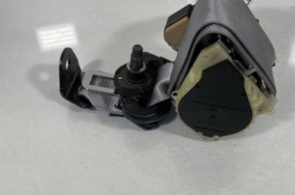 Ceinture arriere droit OPEL CORSA C