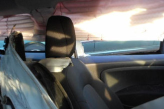 Pretensionneur de ceinture avant droit FIAT PUNTO 3