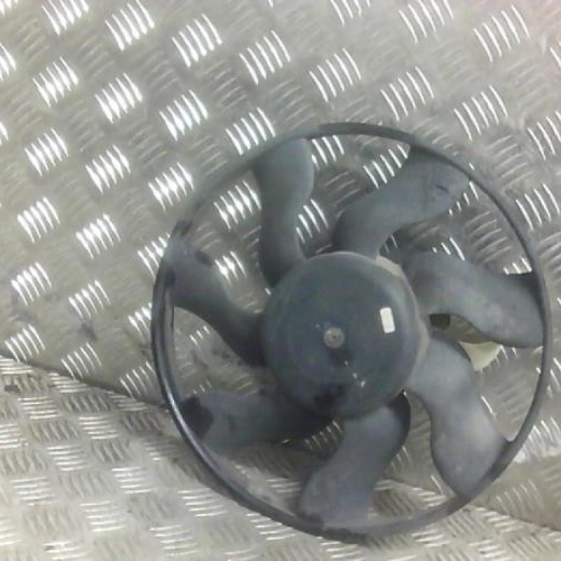 Moto ventilateur radiateur CITROEN XANTIA Photo n°1
