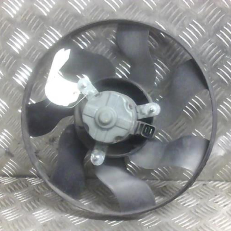 Moto ventilateur radiateur CITROEN XANTIA Photo n°2