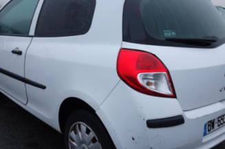 Leve vitre electrique avant gauche RENAULT CLIO 3