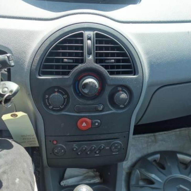 Capot RENAULT MODUS Photo n°7