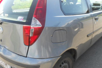 Serrure avant droit FIAT PUNTO 2