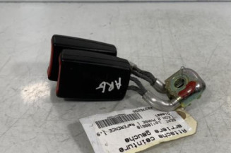 Attache ceinture arriere gauche SEAT LEON 2