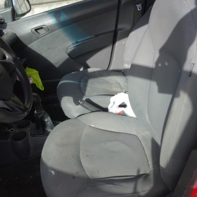 Malle/Hayon arriere CHEVROLET SPARK Photo n°11
