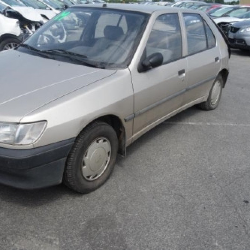 Porte avant droit PEUGEOT 306 Photo n°3